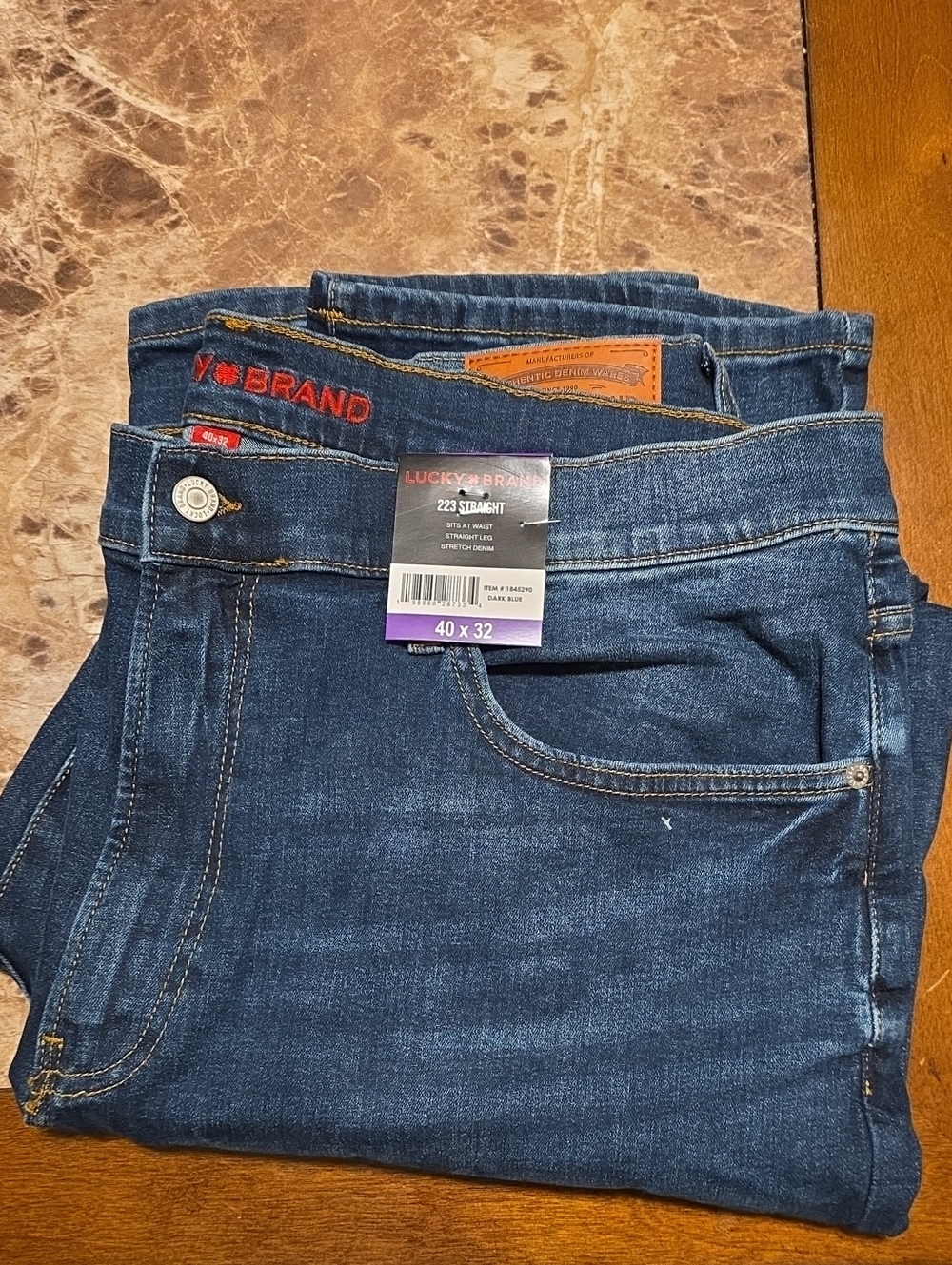 Lucky Brand Men's Straight Jeans in Dark Wash Blue - Picture 1 of 2
